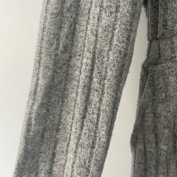 Noisy May Mottled Grey Sweater Dress With Pockets - Picture 5 of 7